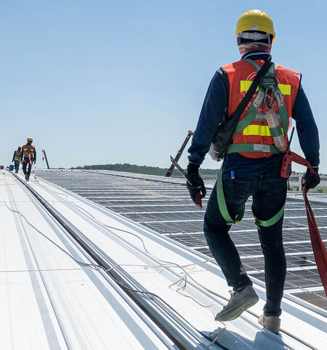 installation of commercial metal roofing system